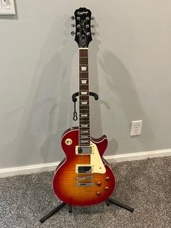 2005 Epiphone Les Paul Standard With Hard Shell Case