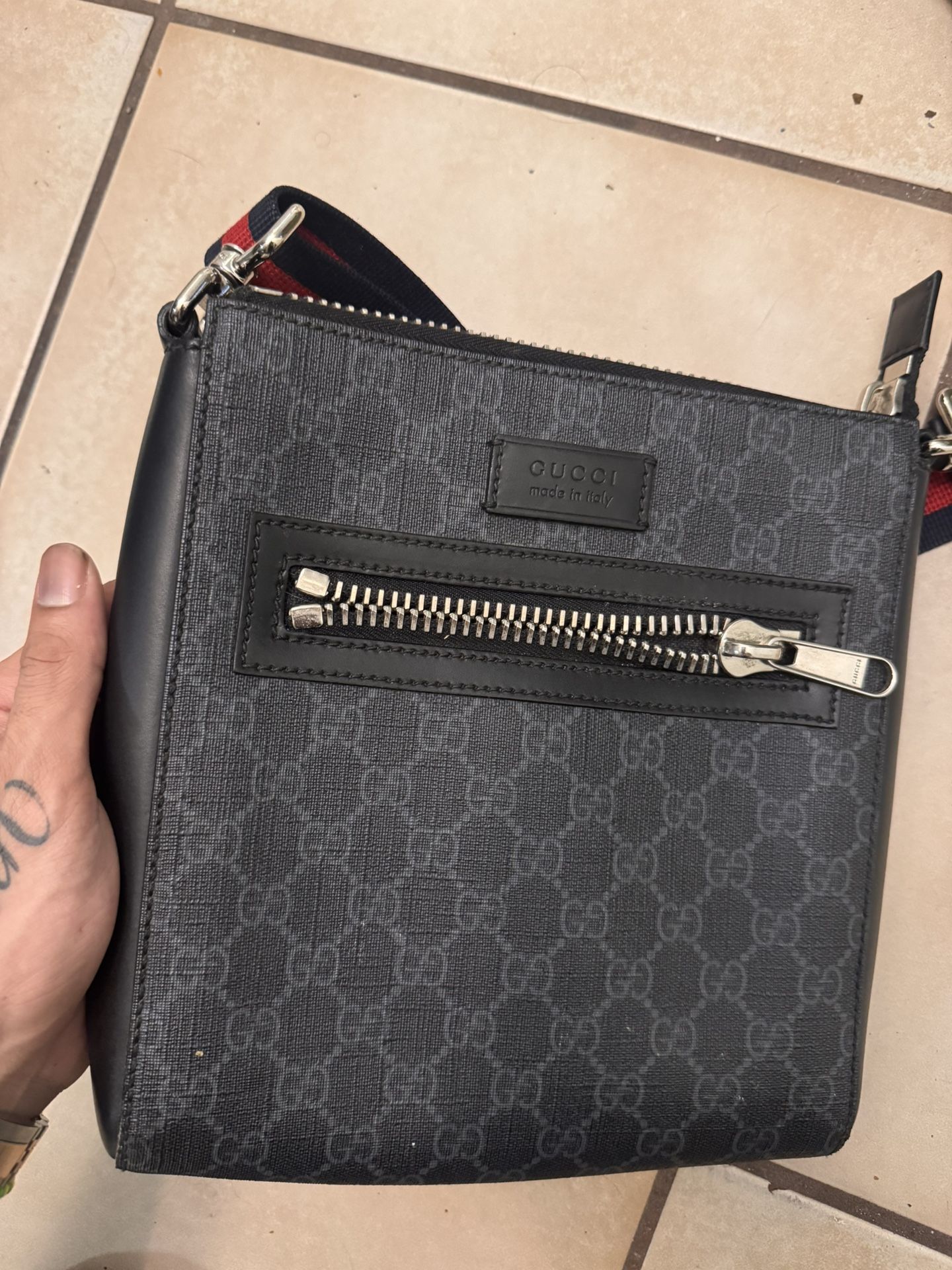 Gucci Messanger Bag