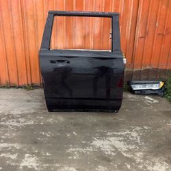 2021-2025 Tahoe Suburban Door