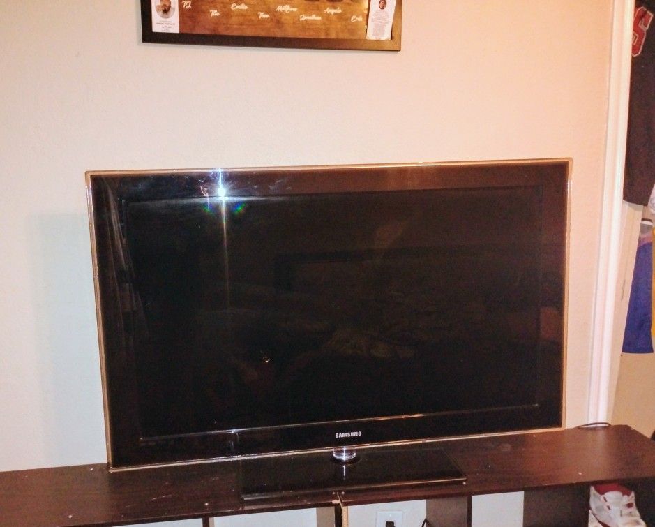 Samsung TV 60 Inch 