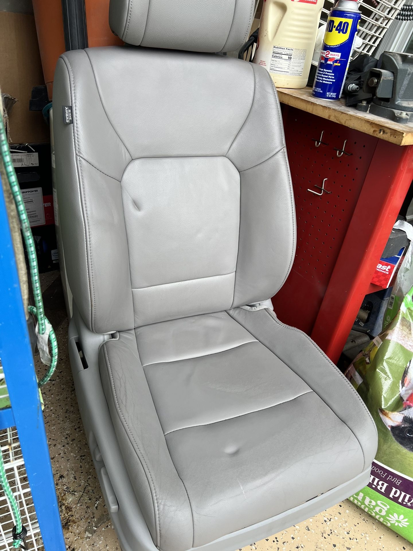 Part 2009-2015 Honda Pilot power gray leather seat