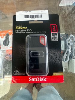 New! SanDisk 2TB Extreme Portable SSD up to 1050 mbps