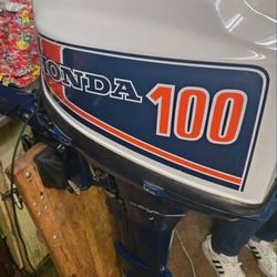 Vintage Honda 100 (B100) 10HP 4-Stroke Outboard Engine