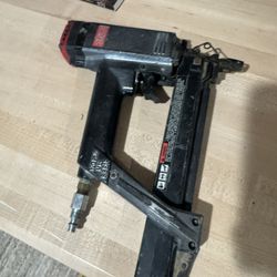 Senco Stapler 