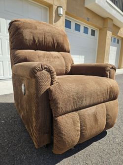 NEW LAZY BOY POWER WALL HUGGER RECLINER CHAIR