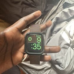 Apple Watch Series 4 GOLD 