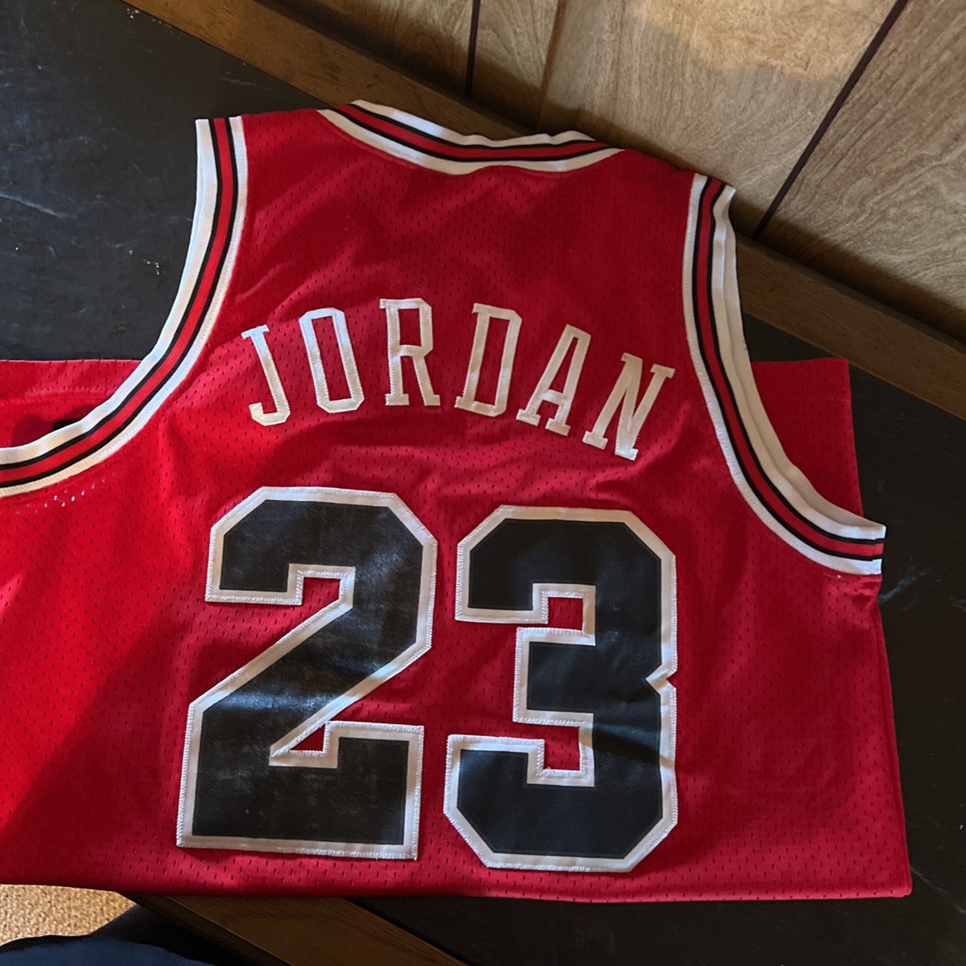 Vintage Nike Michael Jordan Jersey for Sale in Phoenix, AZ - OfferUp