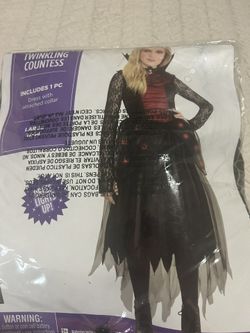 Costume