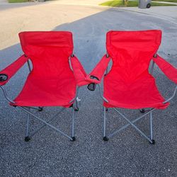 2 CAMPING CHAIRS WITH CUP HOLDERS