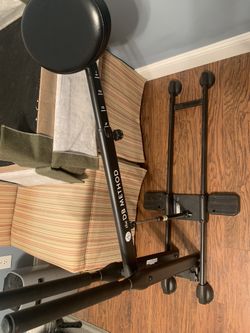 DB Method Squat Machine