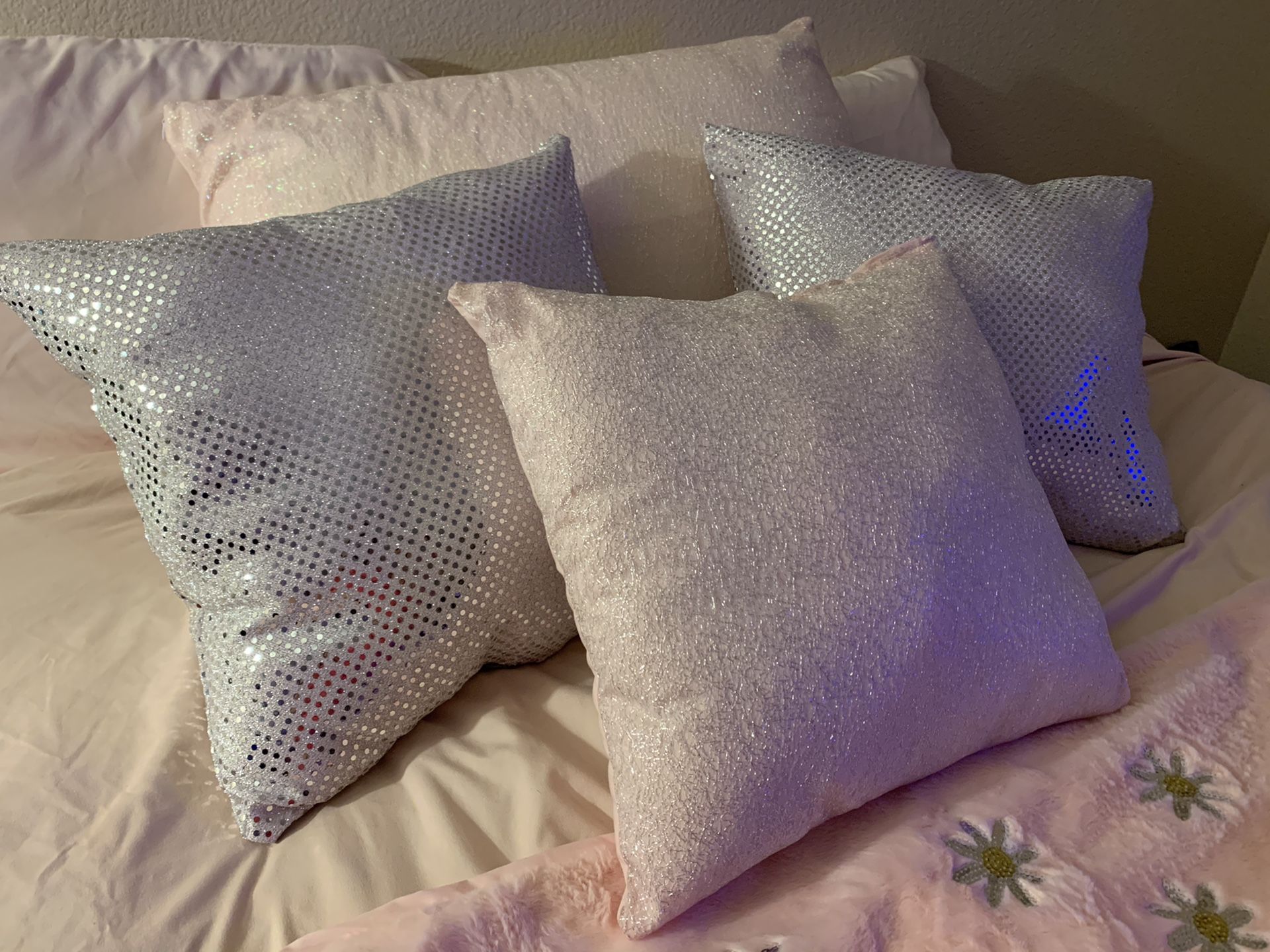 HANDMADE!!! Home Decor! Alterations!