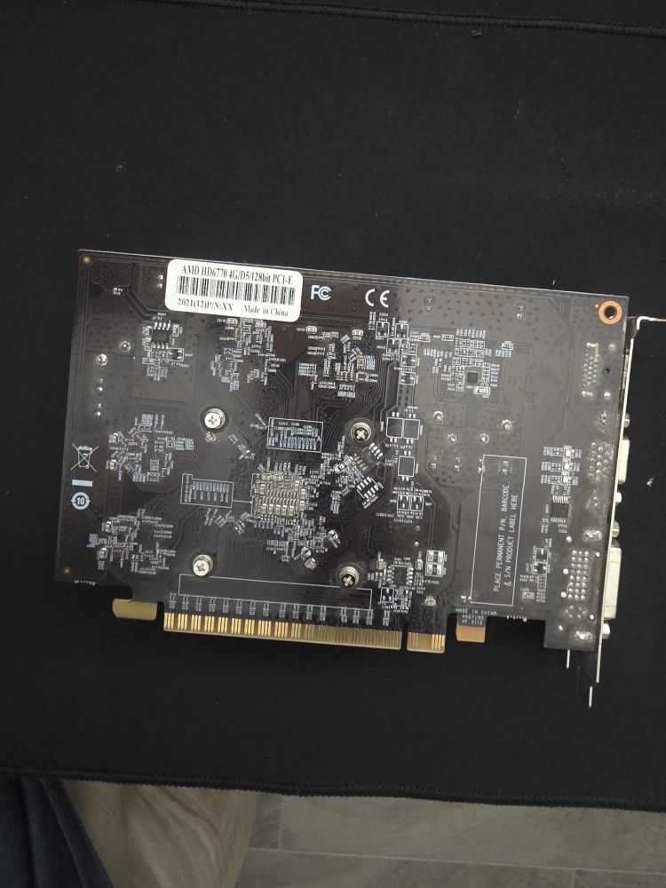 Tarjeta De Video AMD 4g D5 128 Bit