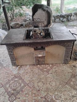 Outdoor Stone Fire Pit Table
