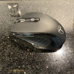 Ergonomic 2.5G Wireless 6 Button Stormy Black Mouse for PC/MAC & USB Receiver  