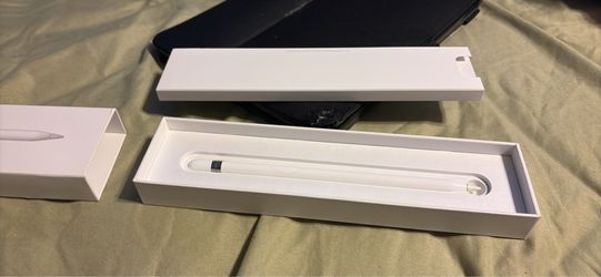 Apple IPad 9th Generation (Apple Pencil Included)