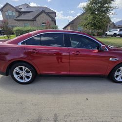 2013 Ford Taurus