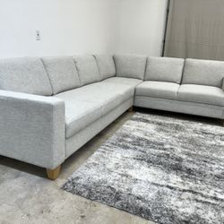 New Thomasville Convertible Sleeper Sectional