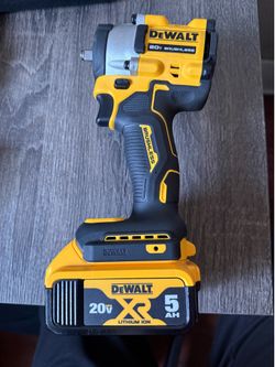 DeWalt 20V Max Cordless Atomic brushless 3/8 in