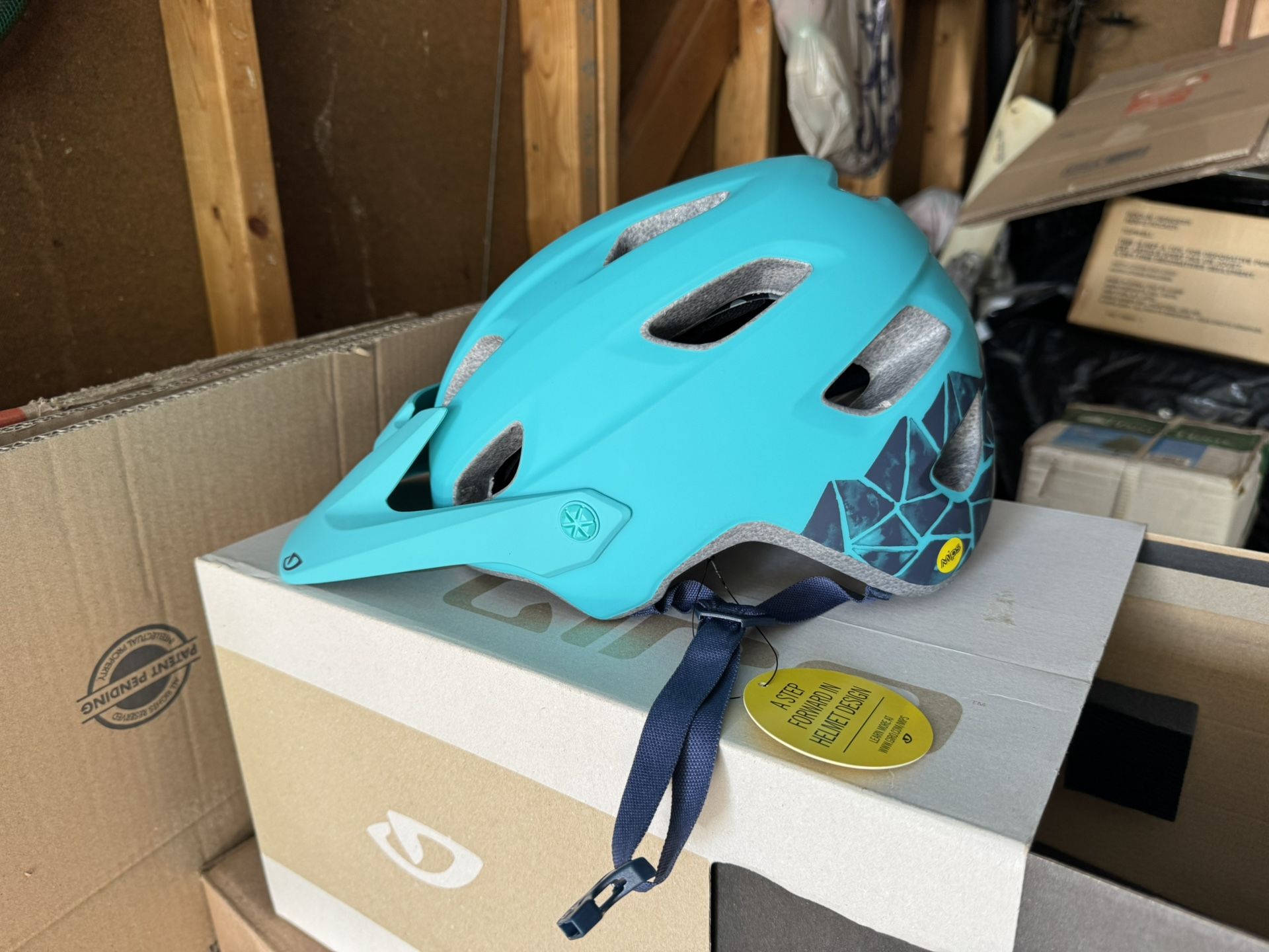 Adult Medium Cycling Helmet