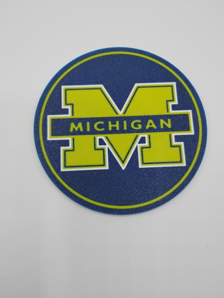 Michigan Wolverines Custom 3D Printed Beverage Tray .