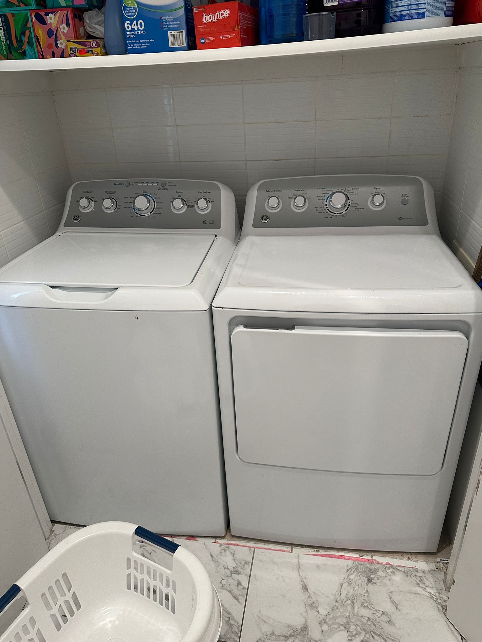 GE washer dryer set
