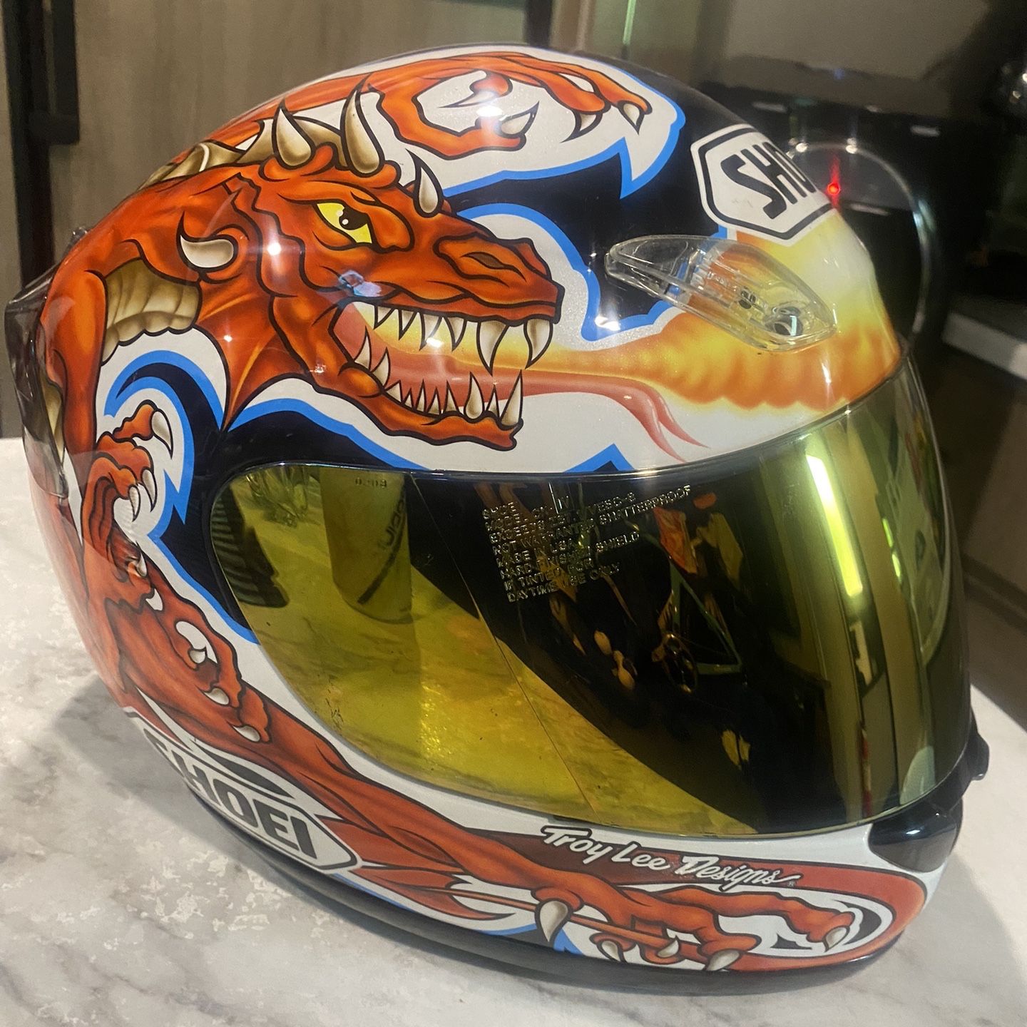 shoei dragon helmet sale HJC RPHA 11 Pro The helmet is designed for both men and women and is available in size XL Buy LS2 Dragon Matt Carbon