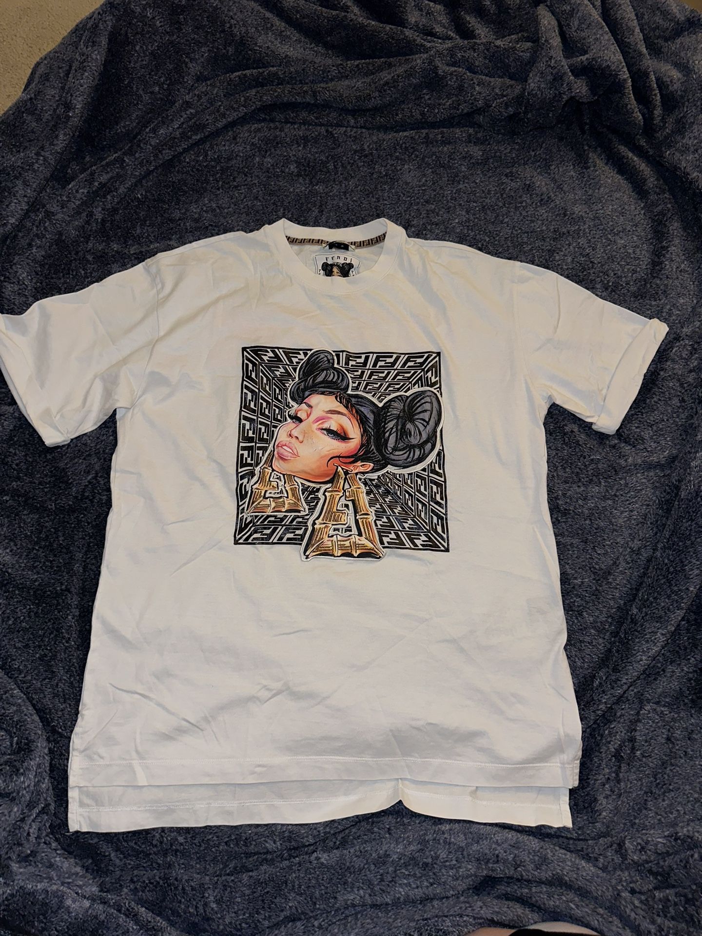 Fendi Nicki Minaj Shirt And Gucci Apple