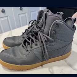 Nike Men’s Court Borough Mid Winter Gray- Size 11