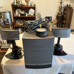 Bose Companion 5 Multimedia Speaker System, Complete Set