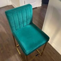 3 Beautiful Bar Stools 
