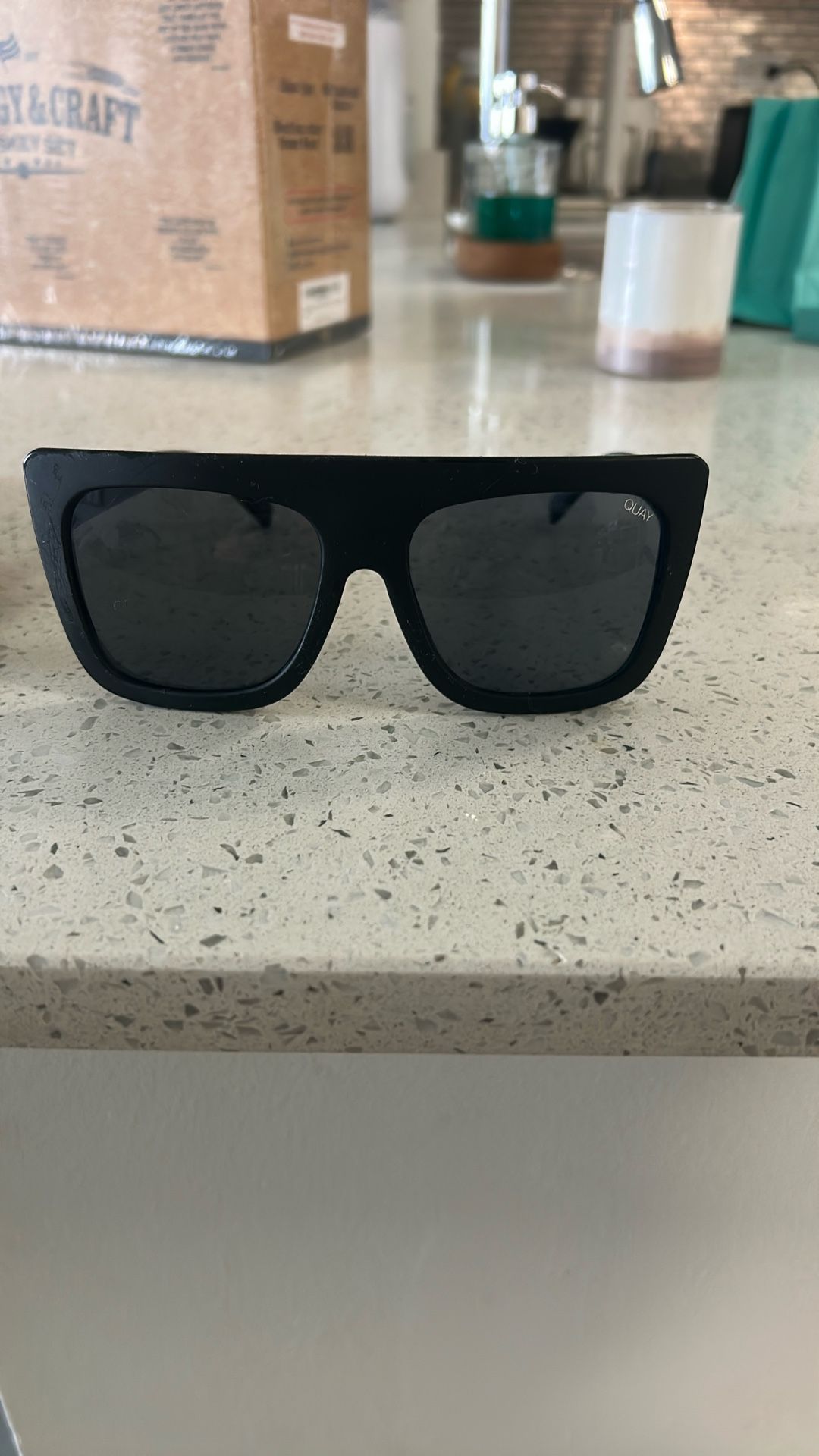 Sunglasses - QUAY