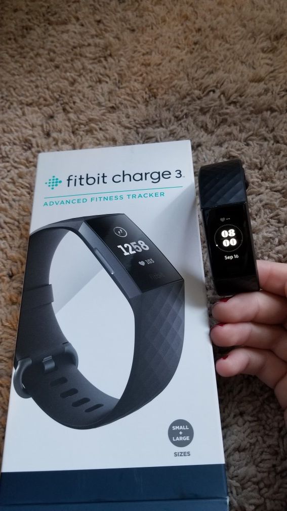 Fitbit charge 3 (like new)