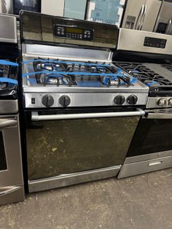 Ge Profile 30in Gas Stove 4 Months Warranty We are in the blue building 🟦