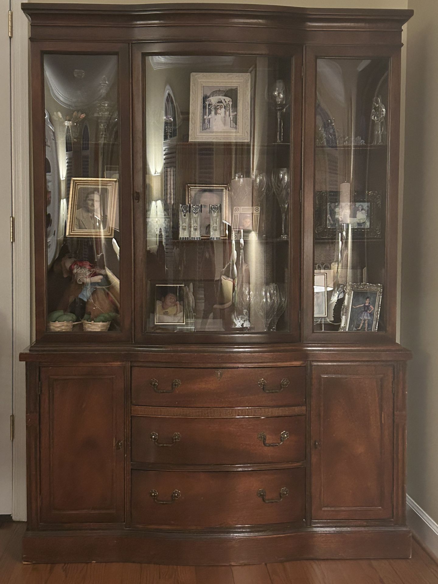 China cabinet