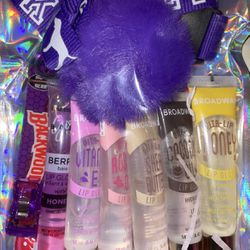 Lip Gloss Bundles With Pink Lanyards & Card Grippers