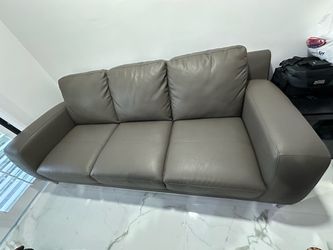 Carlo Peerazi sofa leather