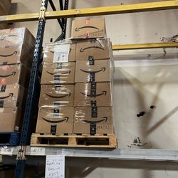 Amazon Returns Pallets