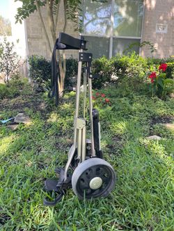 2-Wheel Folding Golf Pull Cart