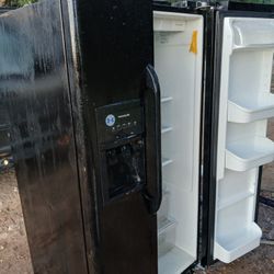 Black refrigerator  Double Door