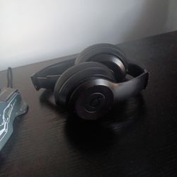 Beats Headphones Solo3