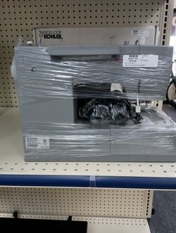 Singer  Model No. HD638OM