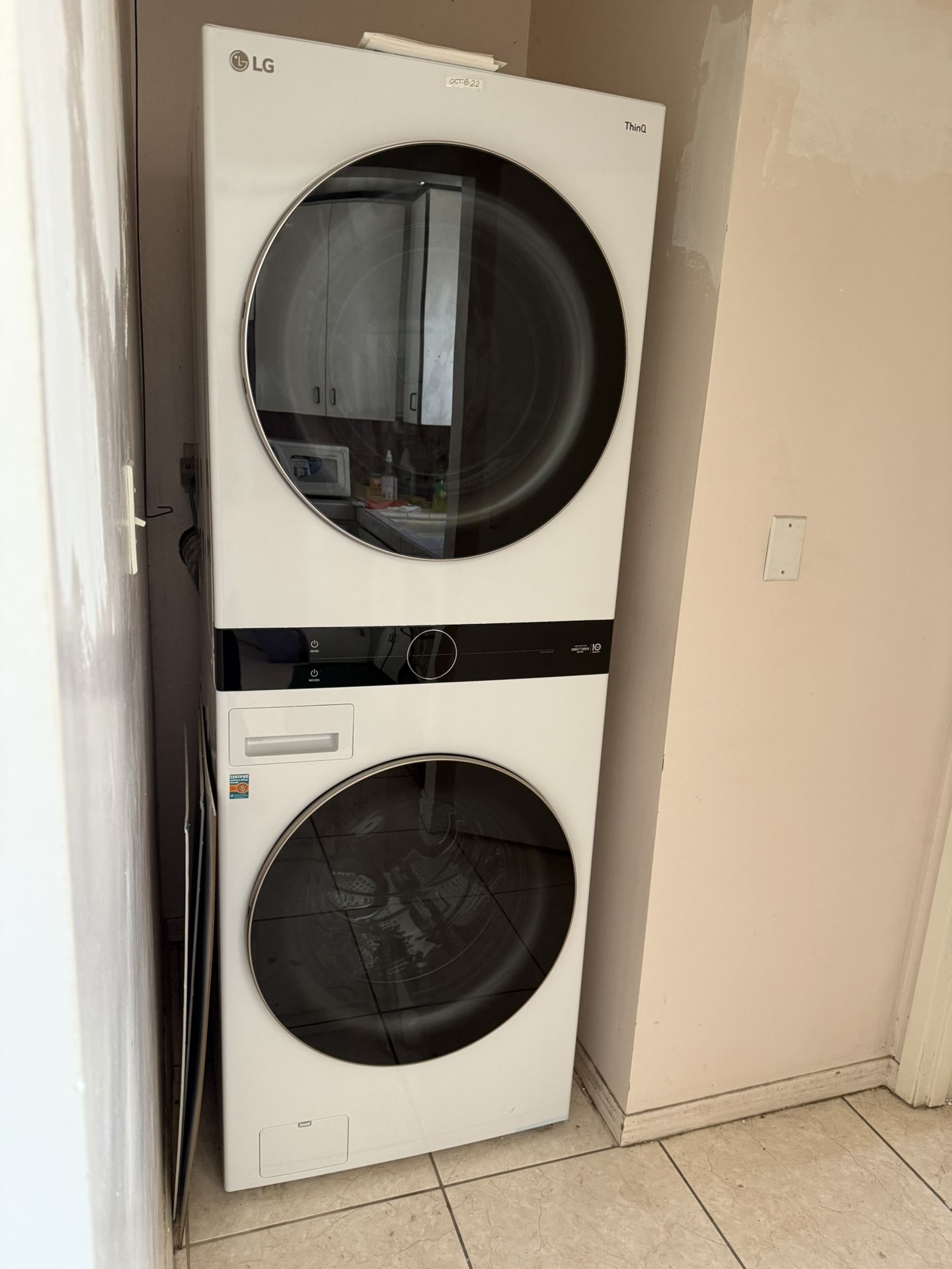 LG Electric Stackable Washer/Dryer
