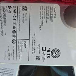 1PC Dell Server 16T SAS 3.5 Hard disks 41DXR #F2