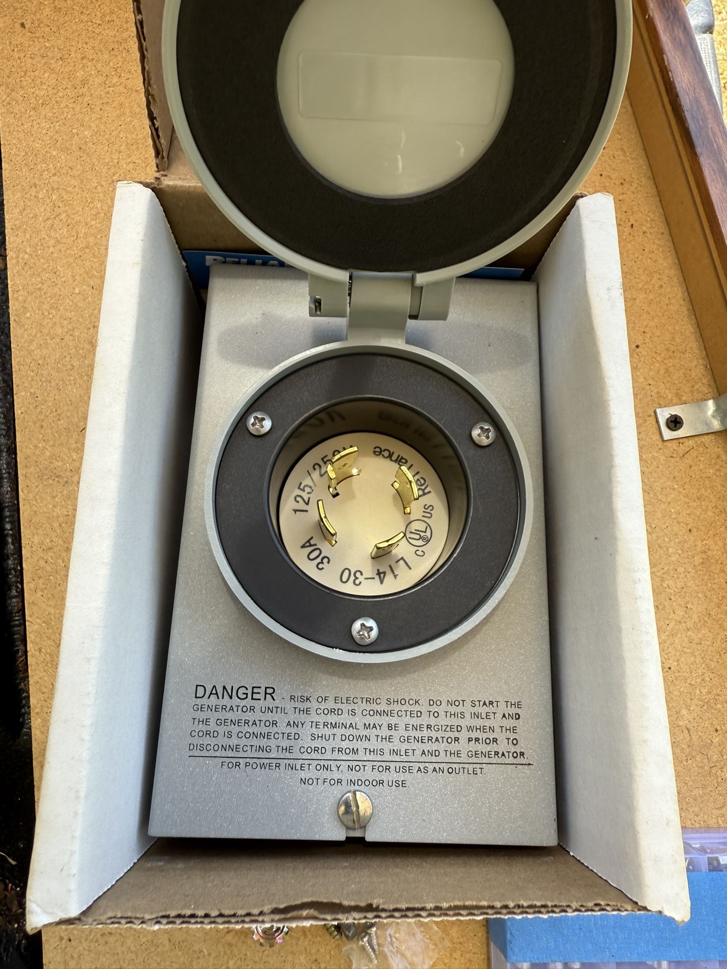 Reliant POWER INLET BOX MODEL: PB30