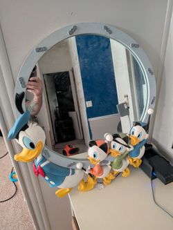 Vintage Donald duck mirror