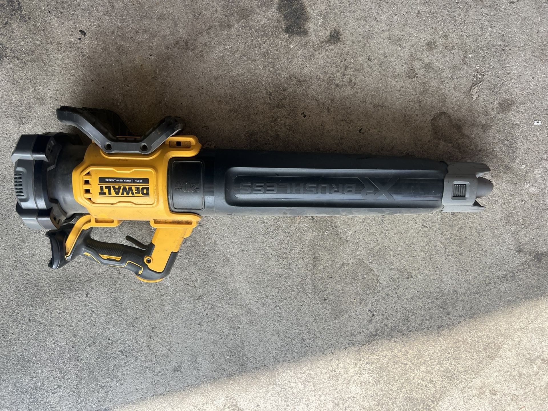DeWalt Leaf Blower 