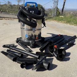 Vacmaster 4 Gallon Wet Dry Shop Vacuum – 3 Peak HP w/ Attachments 