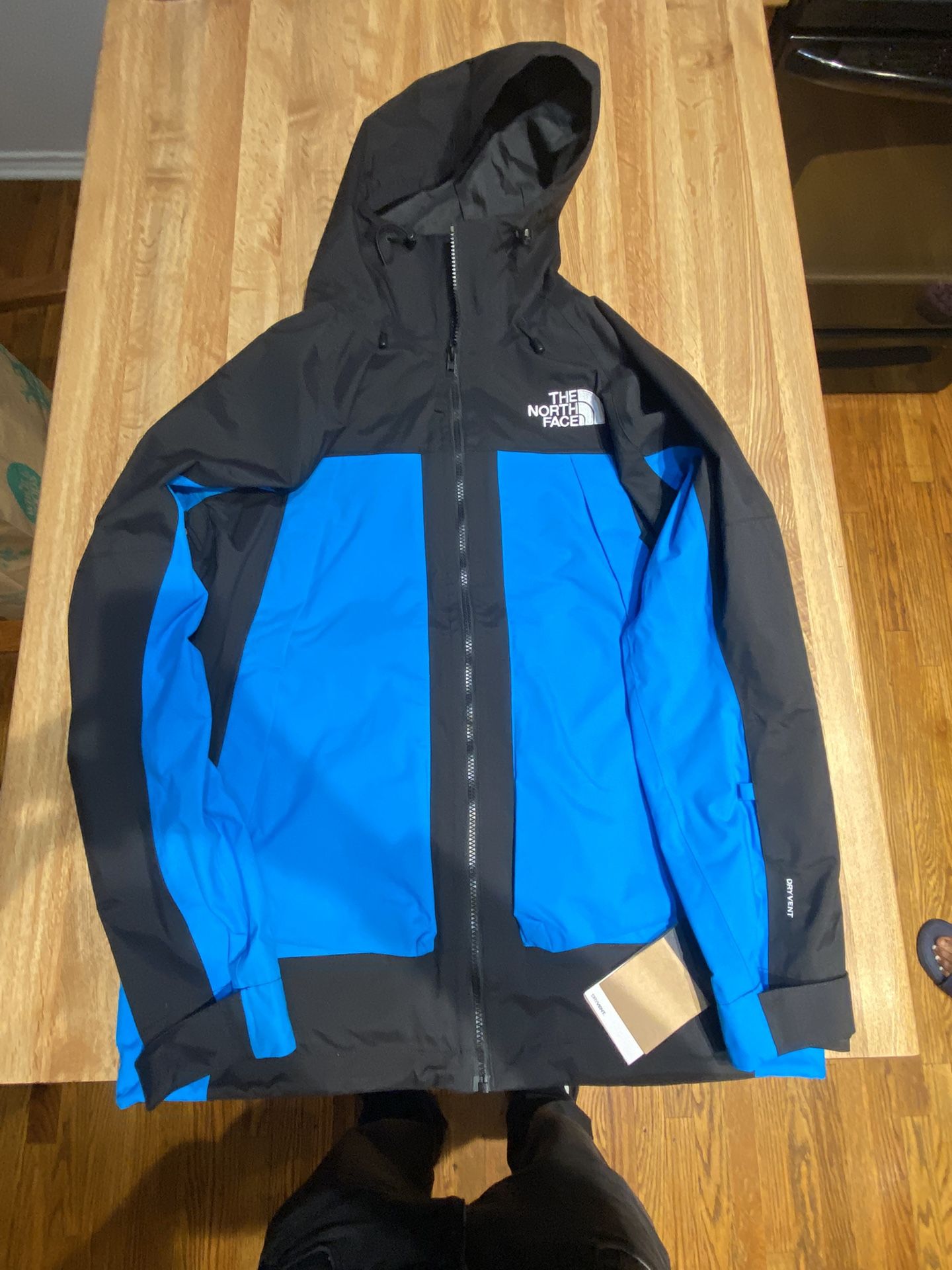 North Face Jacket (BRAND NEW)