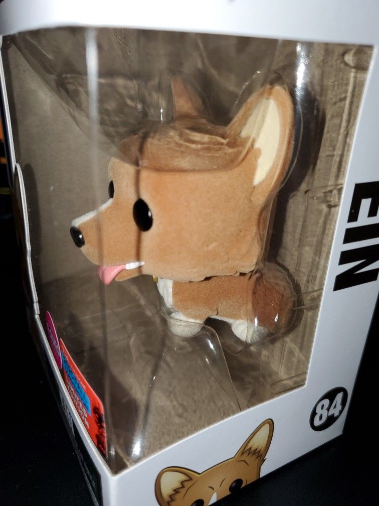 Ein Funko POP! with Tee Size XL