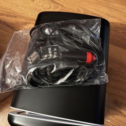 Igloo Retro 6 Can Mini Refrigerator 